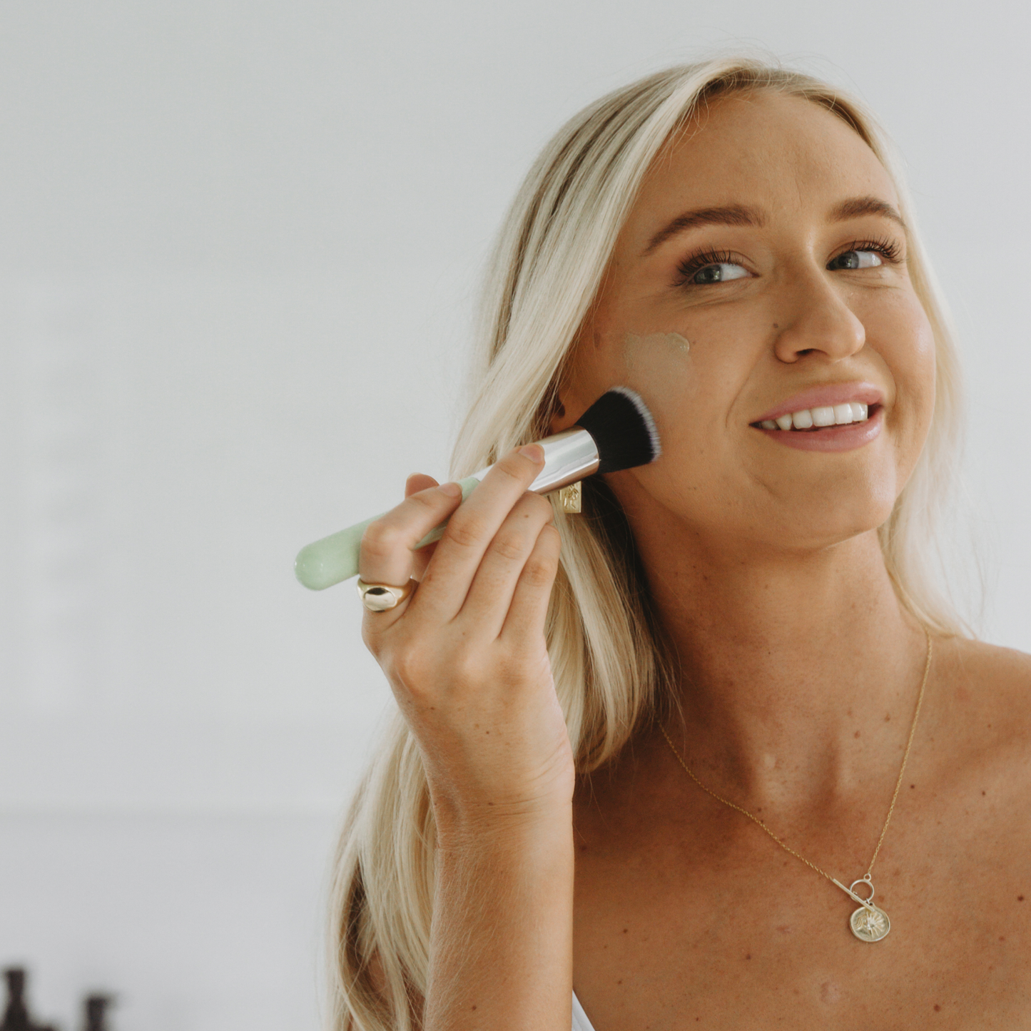 Avocado Zinc | SPF Brush