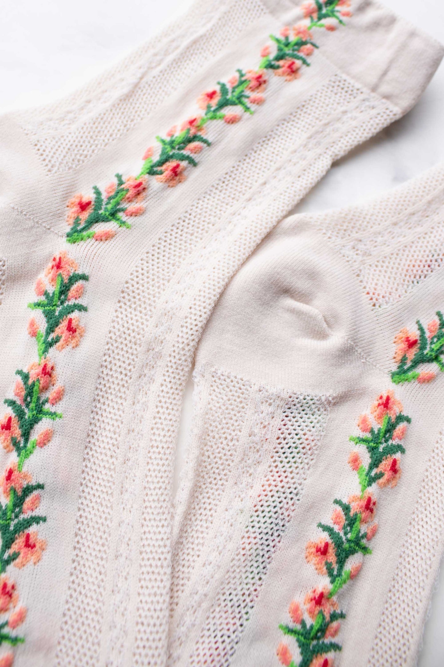 Tiepology | Floral Mesh Pink | Socks