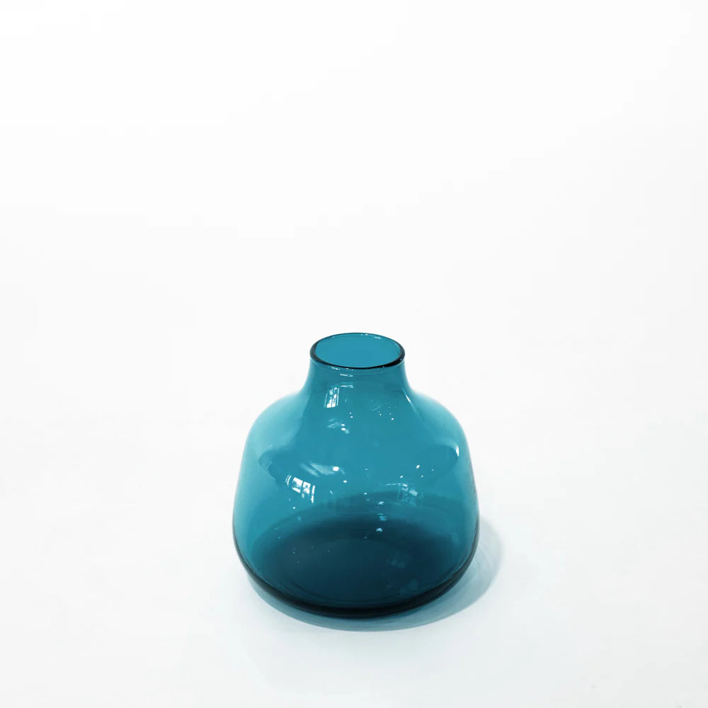 BisonHome | Helen Vase | Aegean