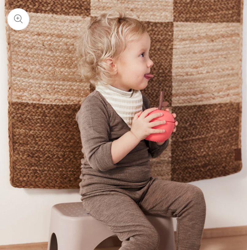 OYOY | Apple Cup | Cherry Red