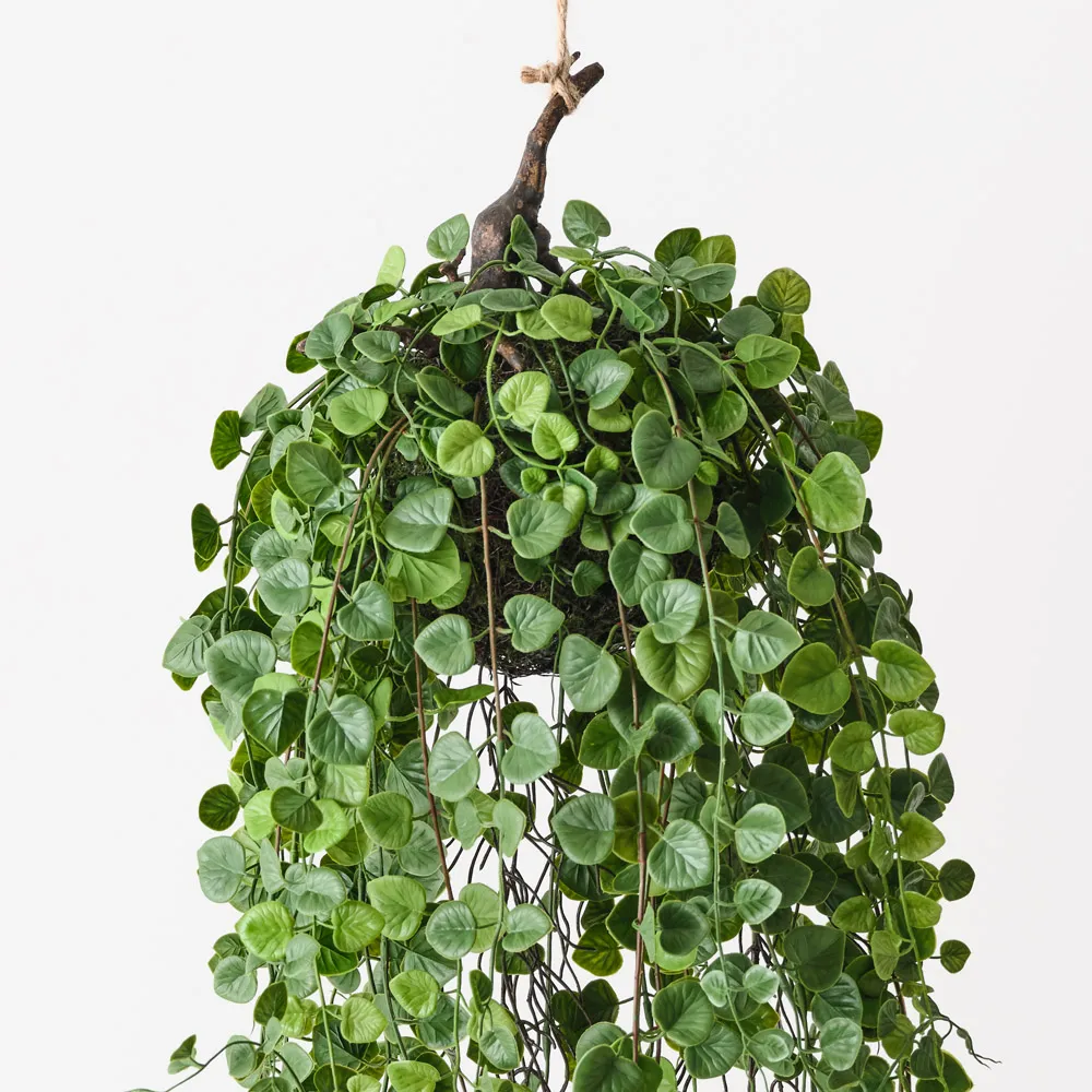 Floral Interiors | String of Hearts Hanging Ball