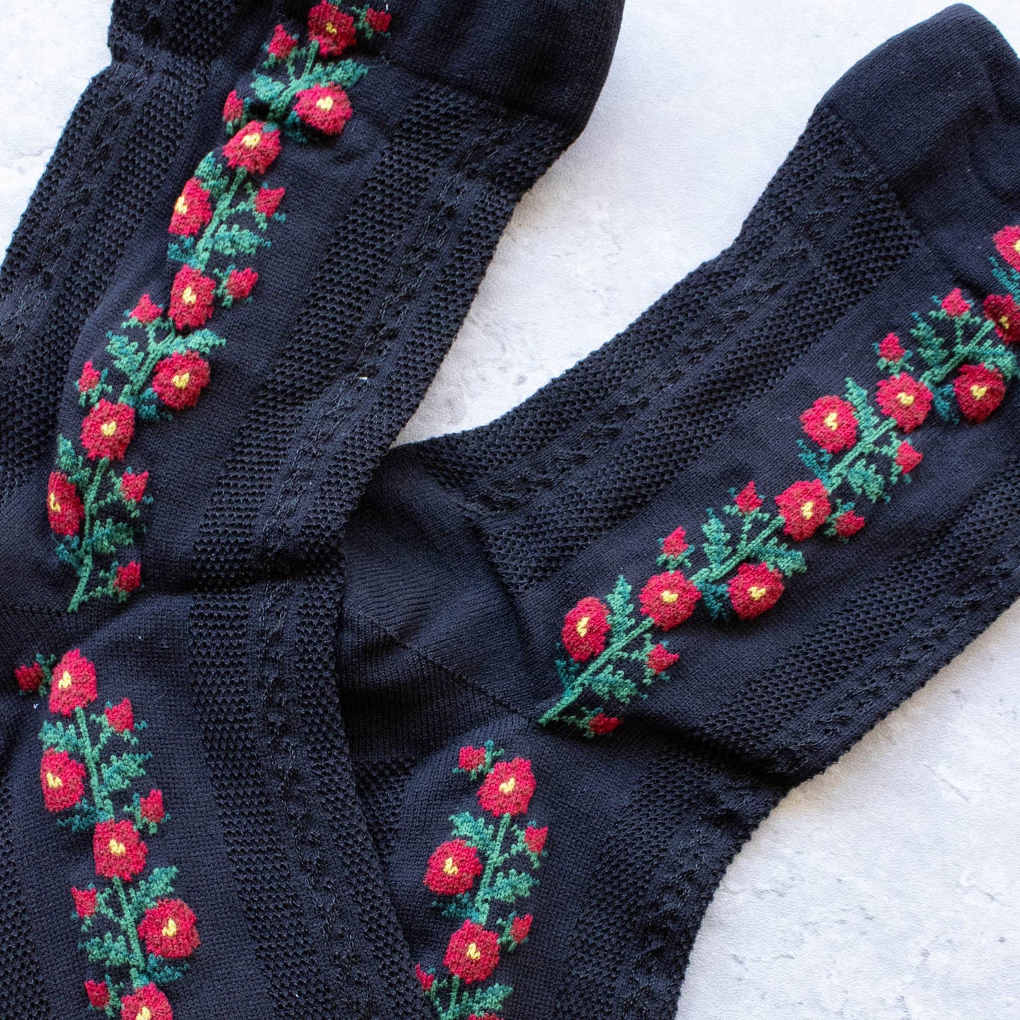 Tiepology | Floral Mesh Pink | Socks