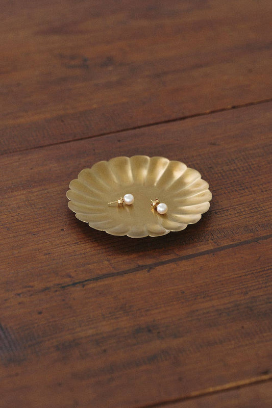 Fog Linen Work| Brass Petal Tray | Small