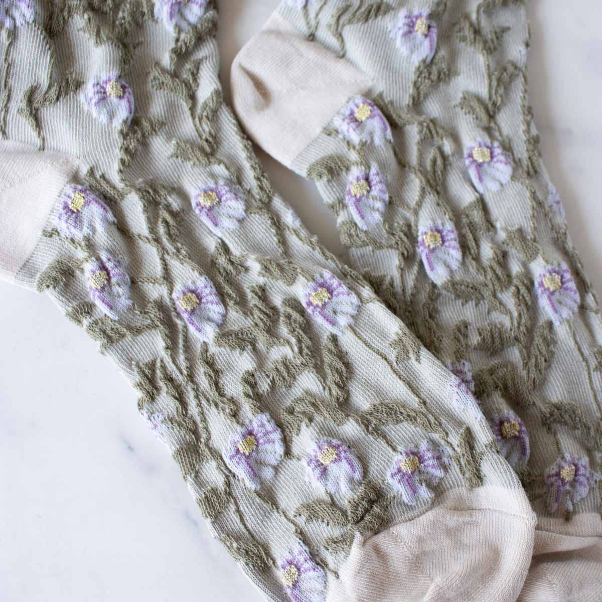 Tiepology | Daisy Flower Casual Socks | Grey