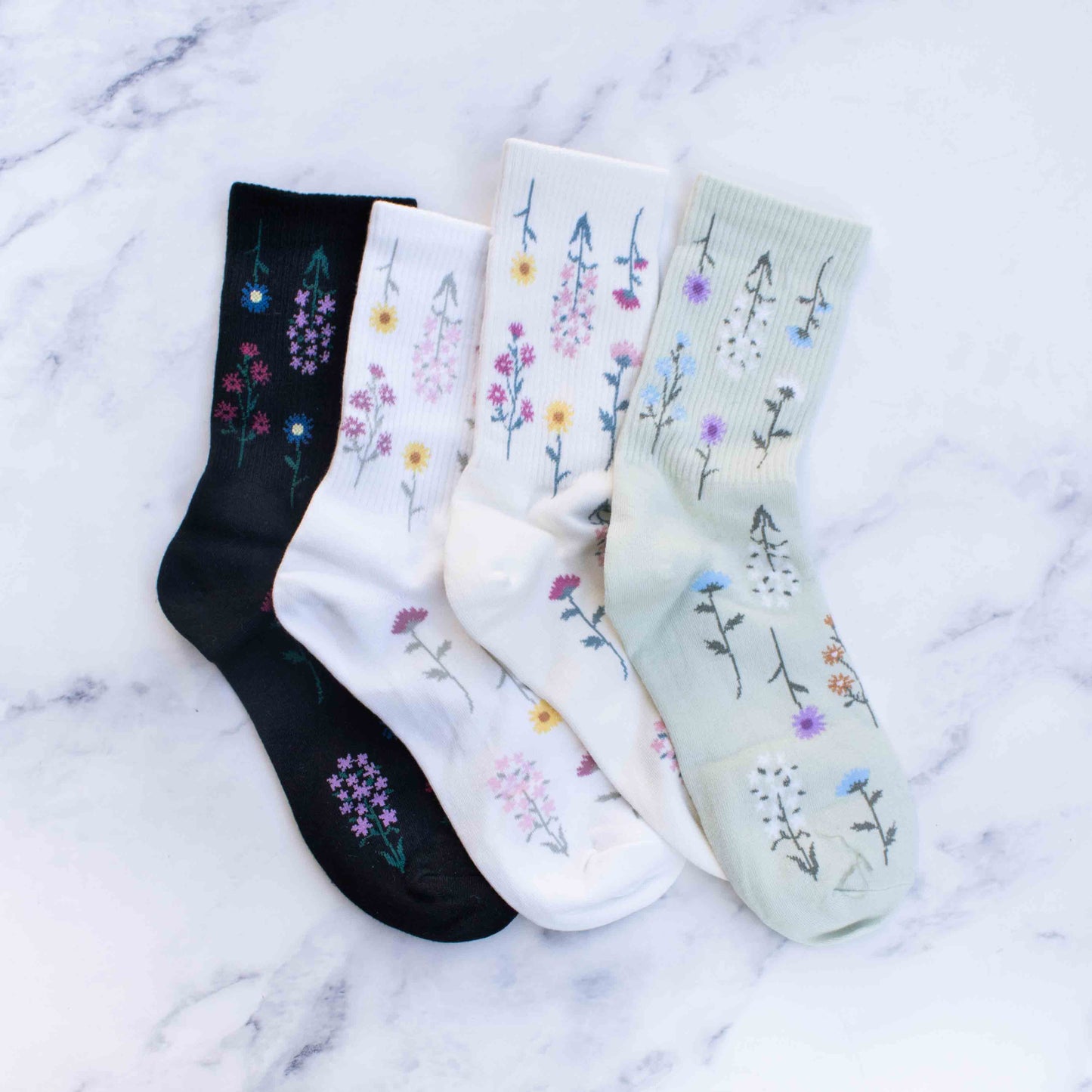 Tiepology | Women's Botanical Garden Casual Socks: Cream