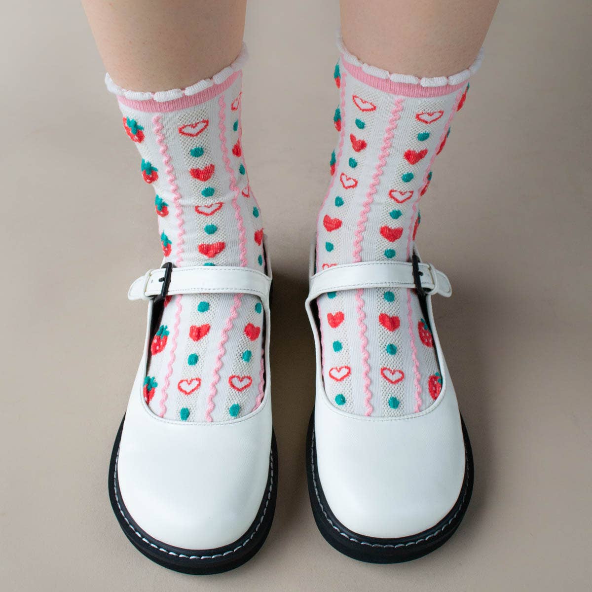 Tiepology | Retro Strawberry Casual Socks | Blue/Strawberry