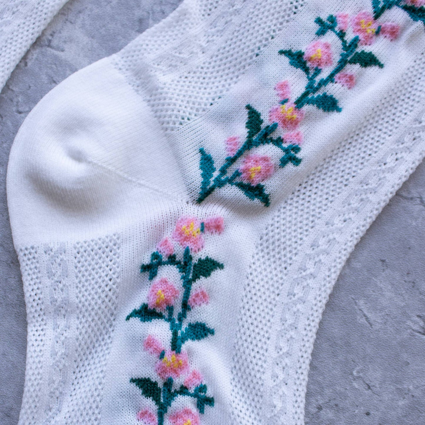 Tiepology | Floral Mesh Pink | Socks