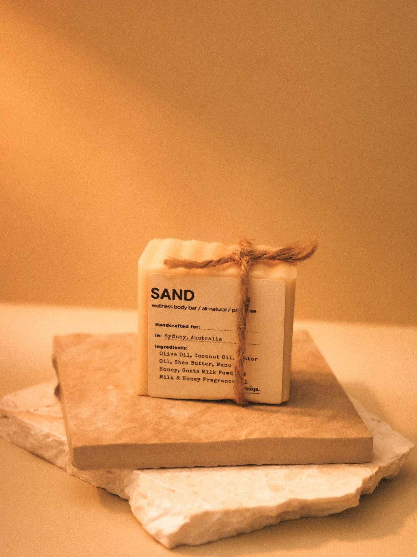 Urganiqa | Sand Natural Naked Soap Palm-free & Cruelty-free | Guapa Collection