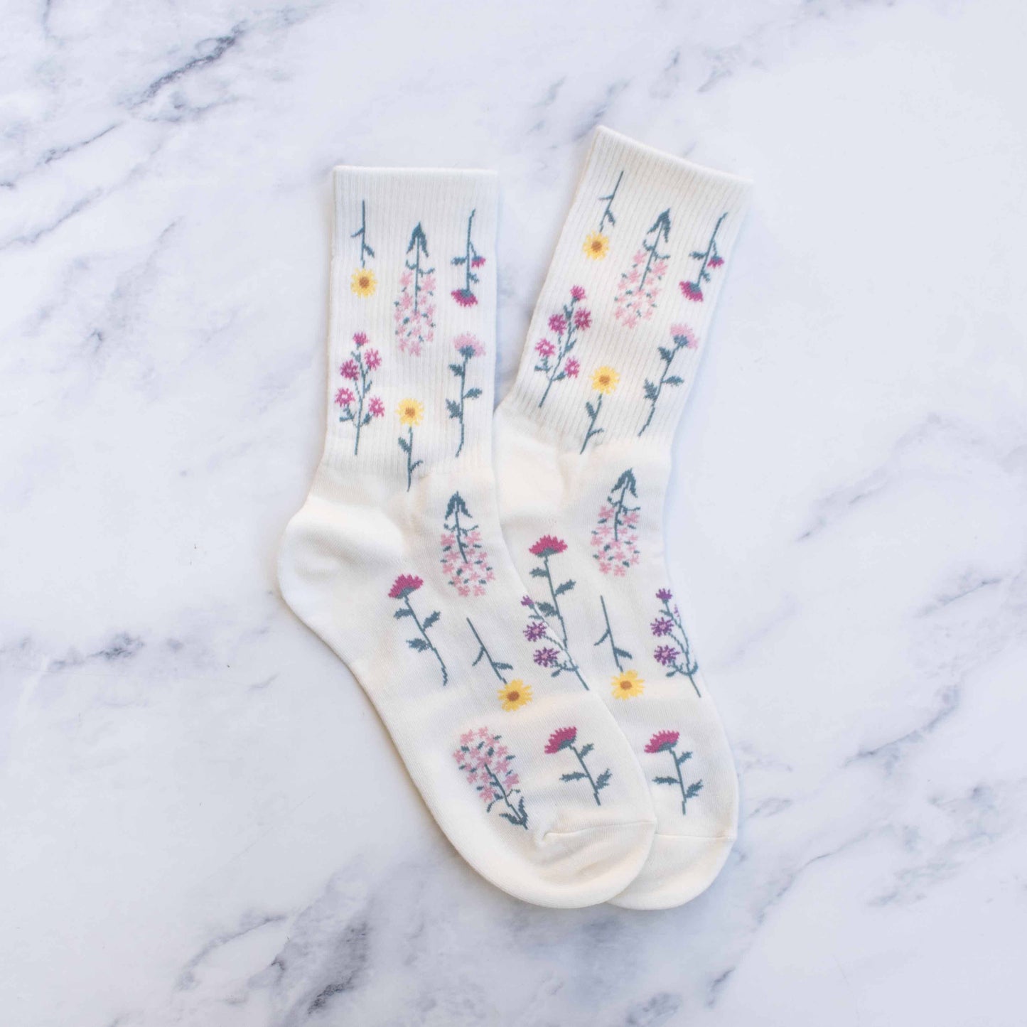 Tiepology | Women's Botanical Garden Casual Socks: Cream