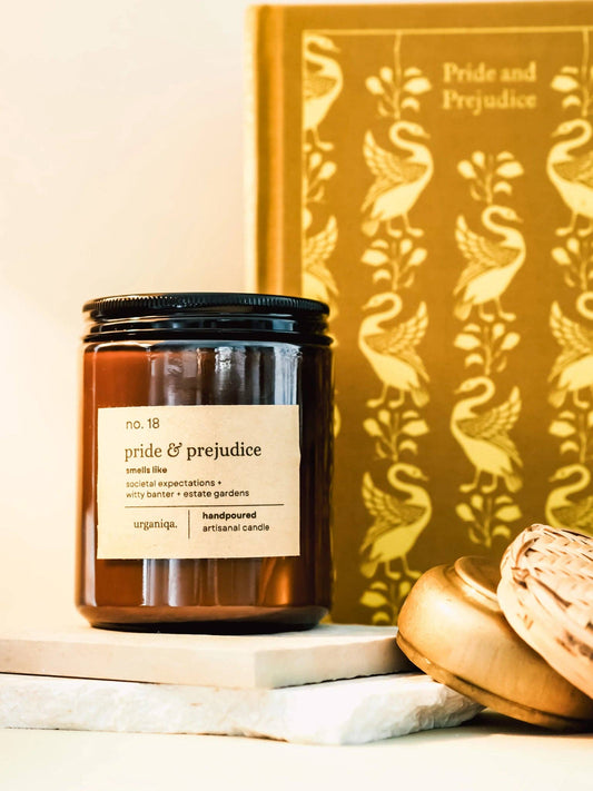 Urganiqa | Pride & Prejudice Scented Candle | Nobela Collection