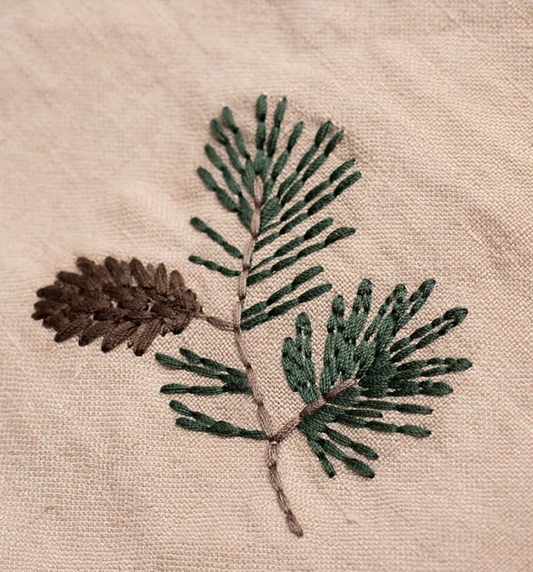 COMING SOON | Maileg | Linen Napkin Pine Cone
