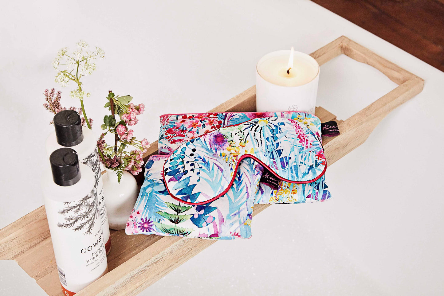 Alice Caroline | Liberty Small Purse Betsy Meadow | Gifting