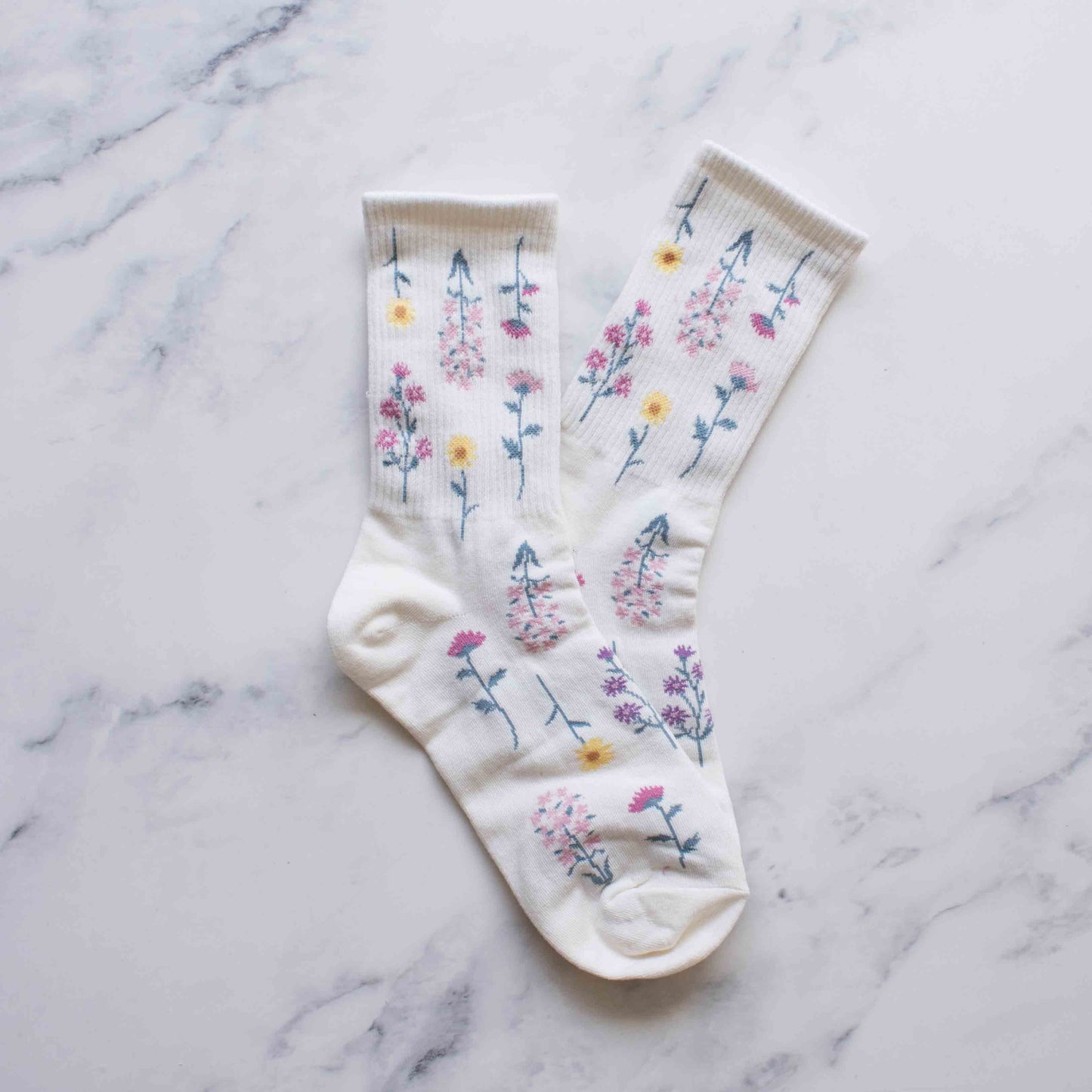 Tiepology | Women's Botanical Garden Casual Socks: Cream