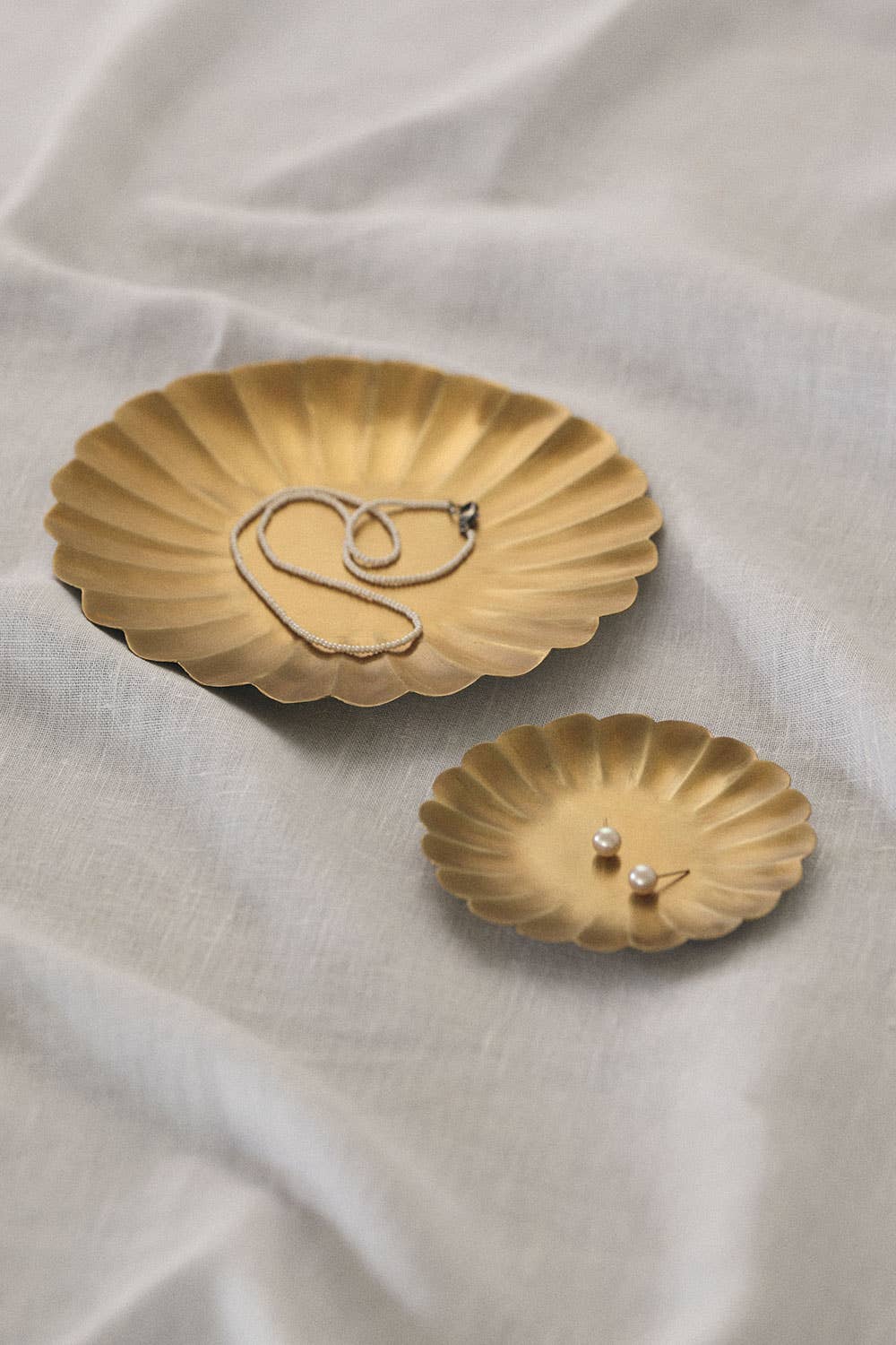 Fog Linen Work| Brass Petal Tray | Small