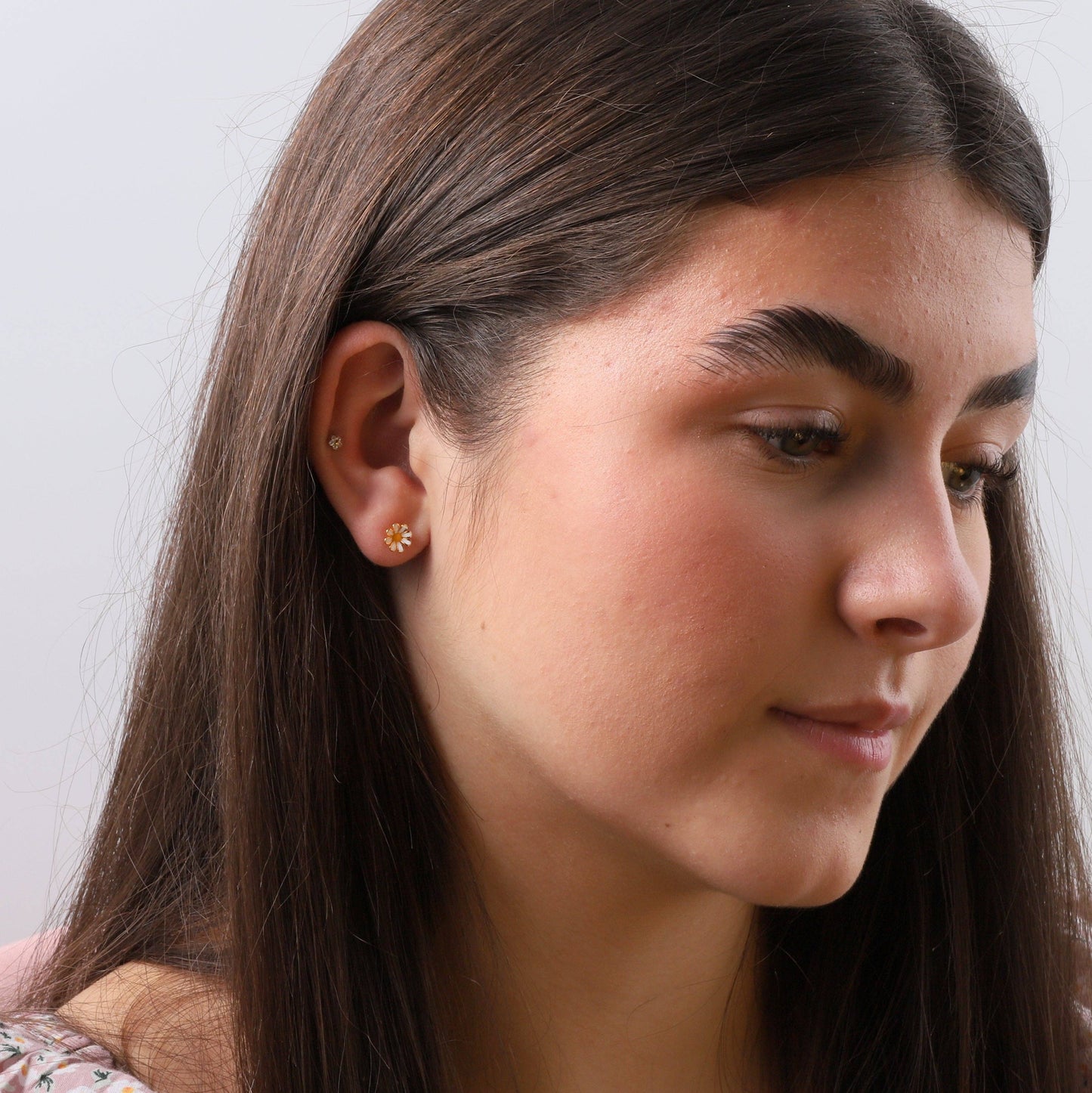 Attic Creations | No Rain No Flowers | Enamel Daisy Stud Earrings Silver