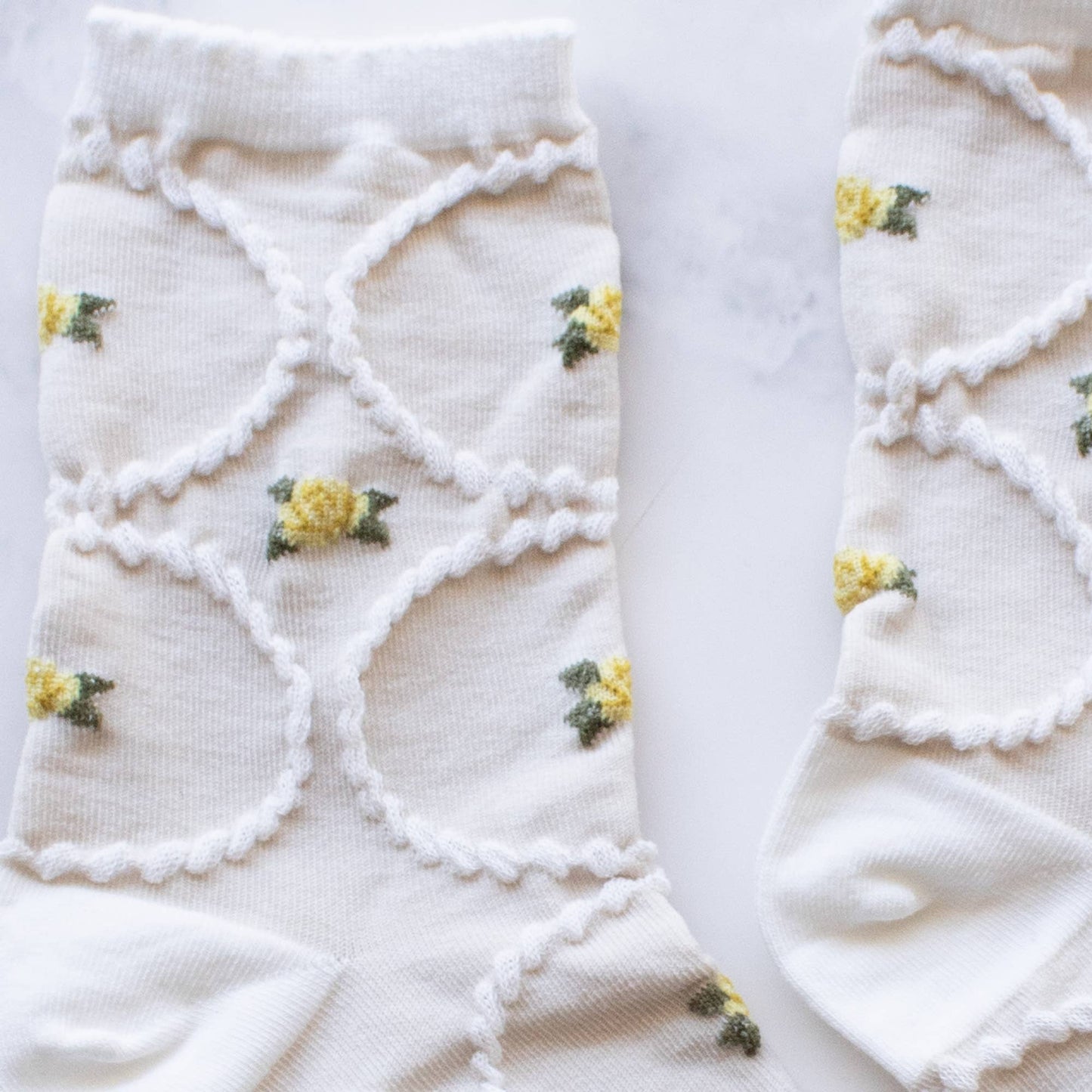 Tiepology | Women's Antique Floral | Ivory/Yellow | Socks