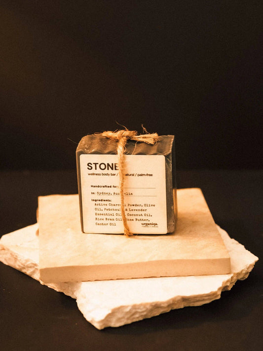 Uragniqa | Stone Natural Naked Soap Palm-free & Cruelty-free | Guapa Collection
